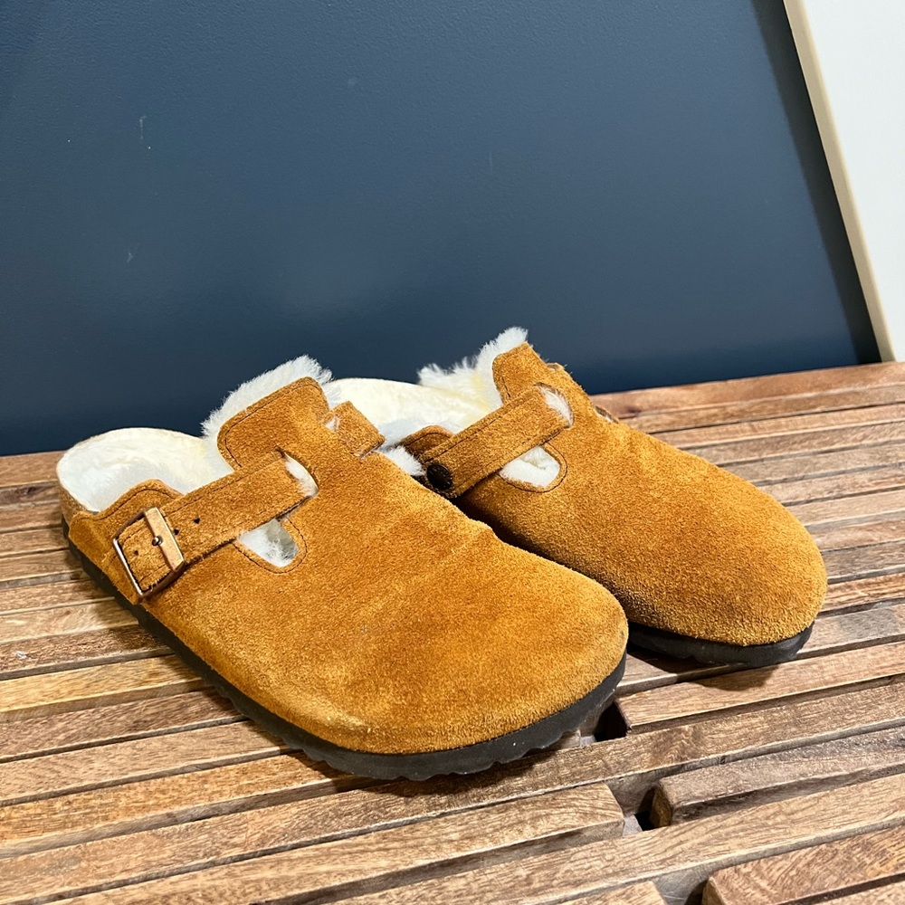 Birkenstock Boston Shearling Clogs in Mink